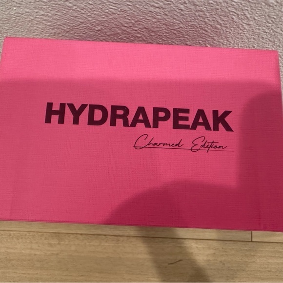 Hydrapeak limited: Charmed Edition 32 ounce stainless steel cup holder: BPA free - Picture 5 of 5